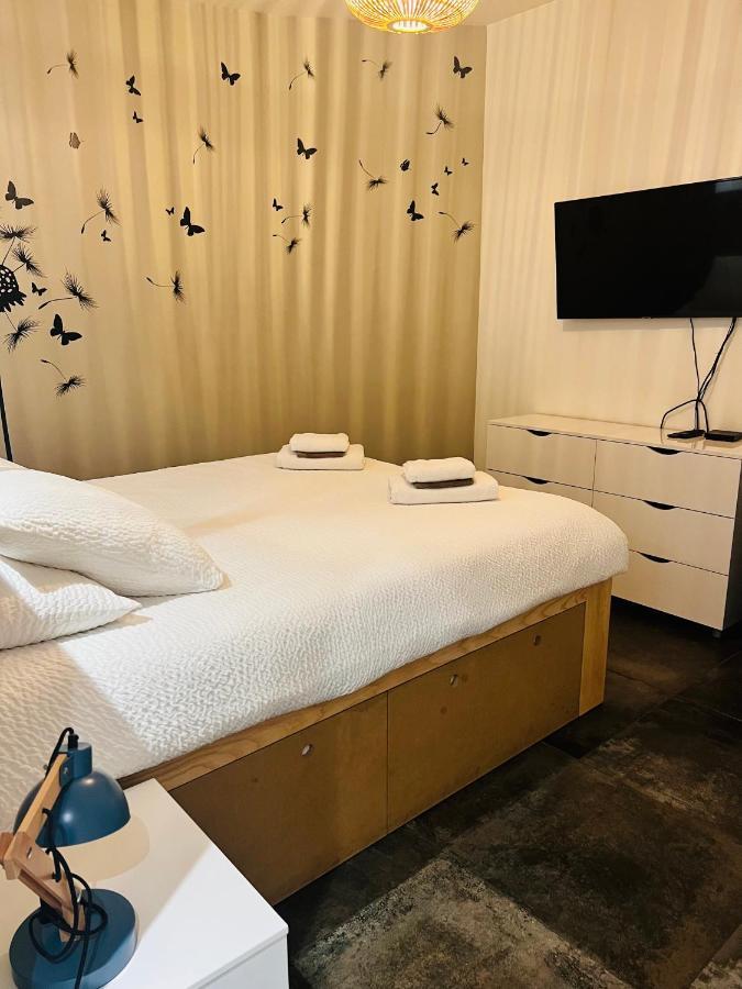 Le Saint Symphorien, Parking Gratuit Privee Apartman Vannes Kültér fotó